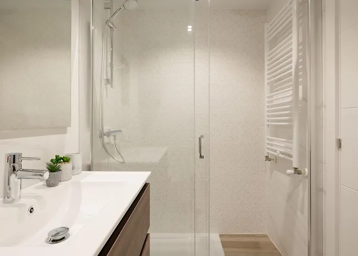 Santa Ana Junto A La Ria A Estrenar Garaje Y Wifi Incluidos * Бильбао