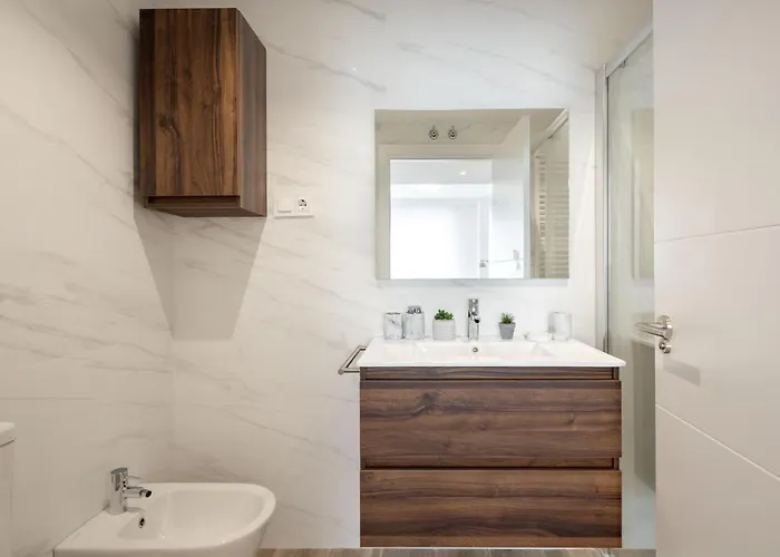 Apartamento Santa Ana Junto A La Ria A Estrenar Garaje Y Wifi Incluidos